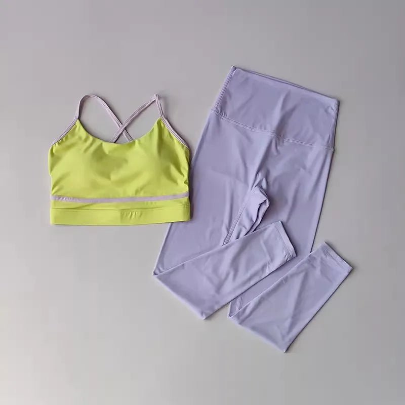 Stylish Women's Yoga Set